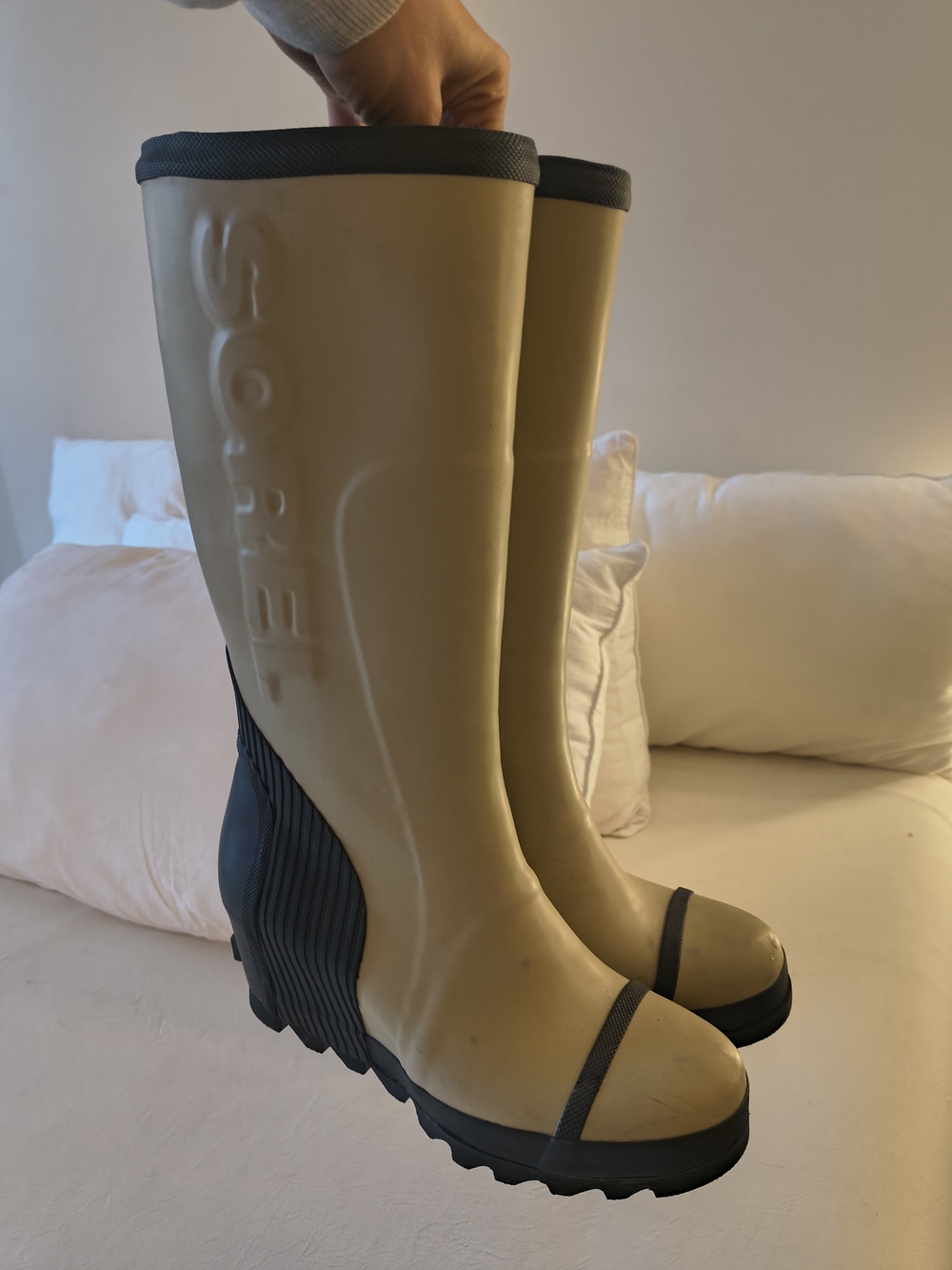 Sorel Women's Tan and Black Tall Waterproof Rain Boots 10.5